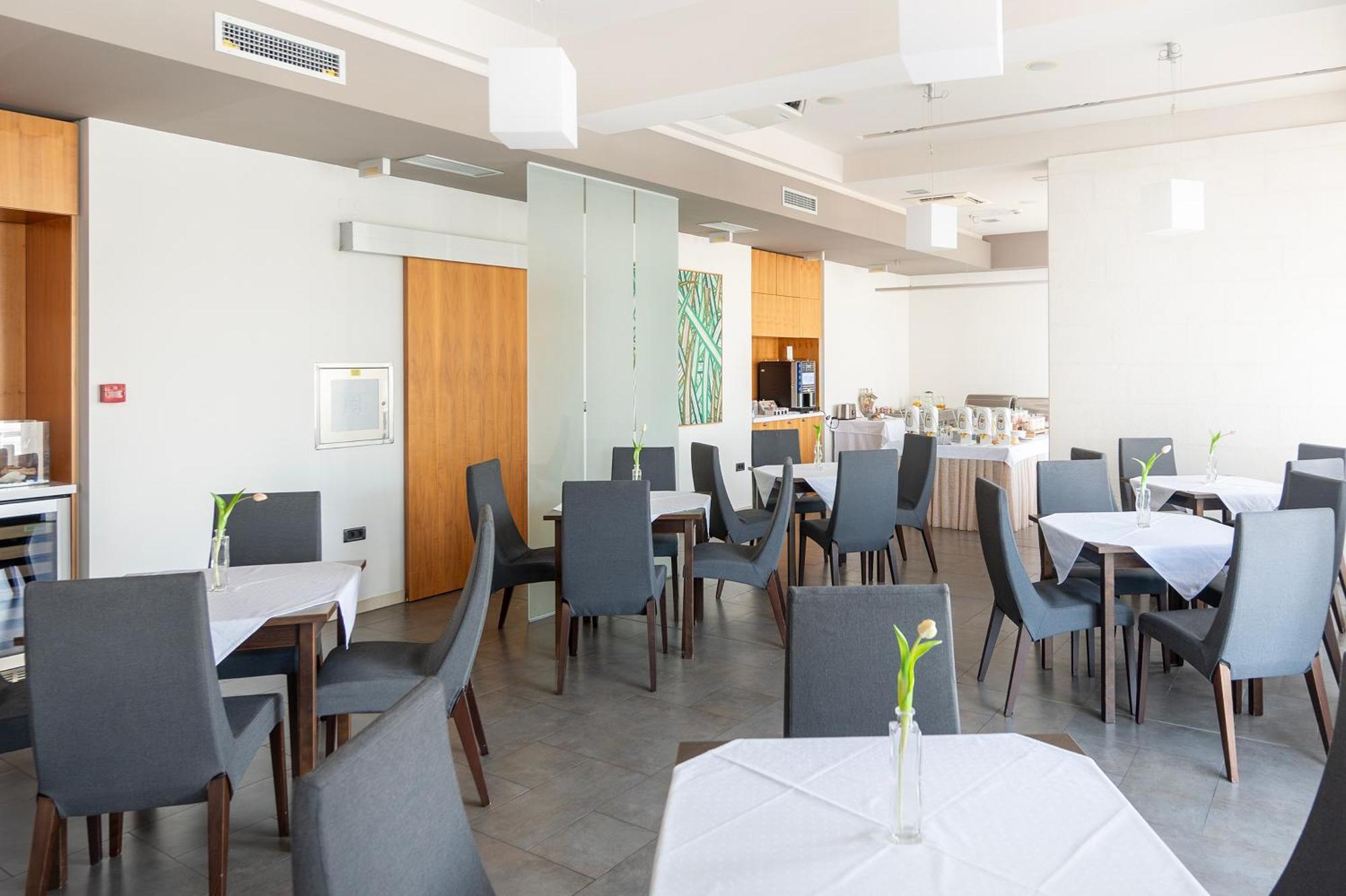 Hotel Vrilo - Adults Only Постира Екстериор снимка